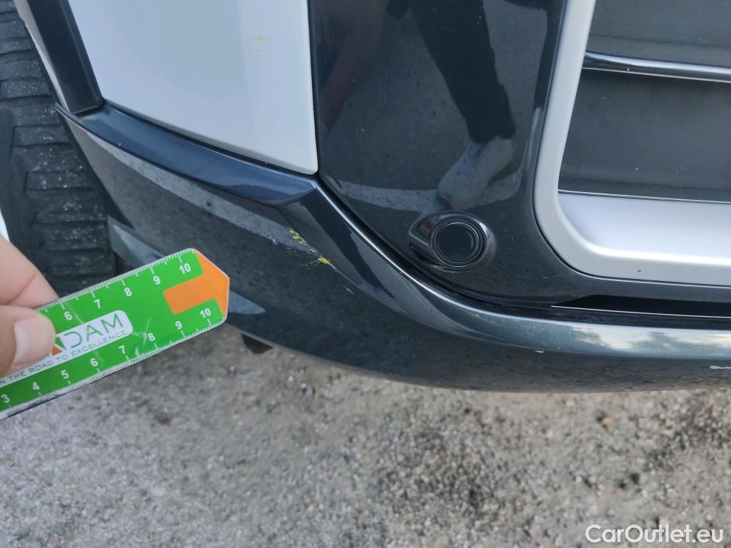  Audi  Q2 AUDI  / 2016 / 5P / todoterreno Design 30 TFSI 85kW (116CV) #12