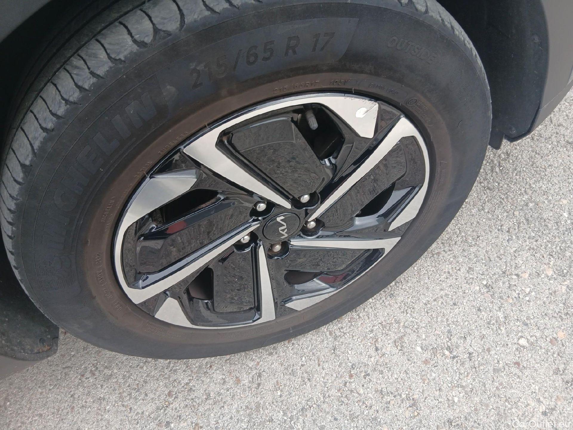  KIA  Sportage  Drive 1.6 T-GDI 150CV MT6 E6d #17