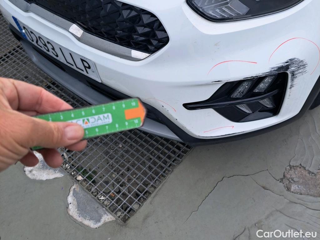  KIA  Niro KIA  / 2019 / 5P / crossover 1.6 GDi HEV 104kW (141CV) Drive #41