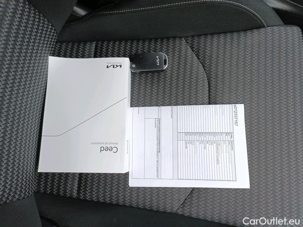  KIA  XCeed KIA  / 2019 / 5P / todoterreno 1.0 T-GDi Drive 88kW (120CV) #3