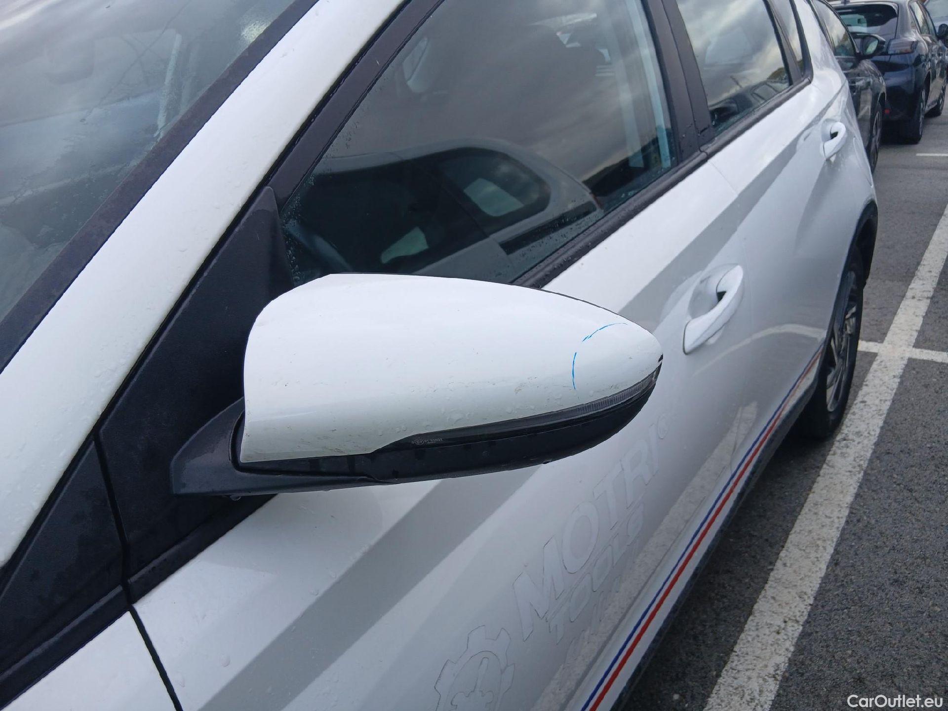  Hyundai  Bayon HYUNDAI  / 2021 / 5P / todoterreno 1.0 TGDI 74kW (100CV) Maxx #25