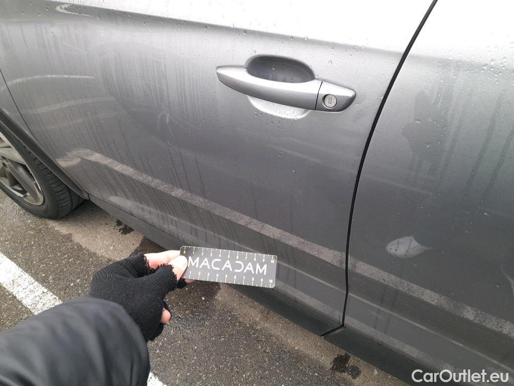  DS  DS7 DS DS 7 Crossback / 2017 / 5P / todoterreno BlueHDi DE 96kW (130CV) Auto.BE CHIC #5