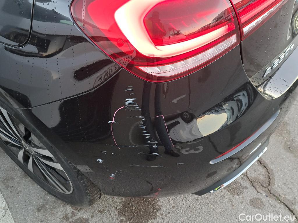  Mercedes  A-Klasse MERCEDES-BENZ Clase A / 2018 / 5P / berlina con portón A 250 e #11