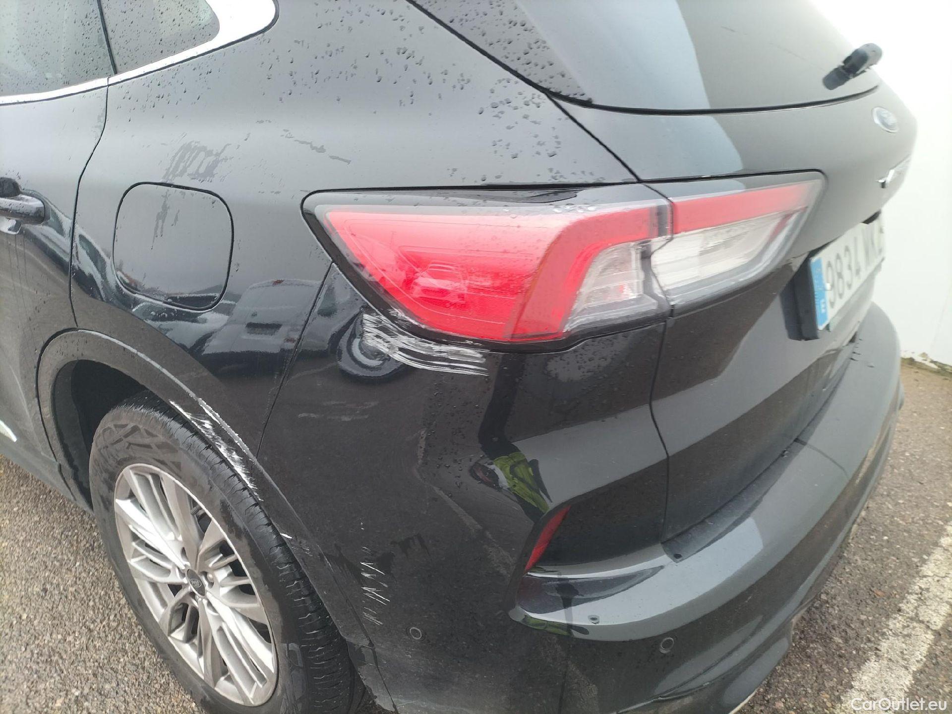  Ford  Kuga  Hybrid Vignale 2.5 190CV ATV E6d #26