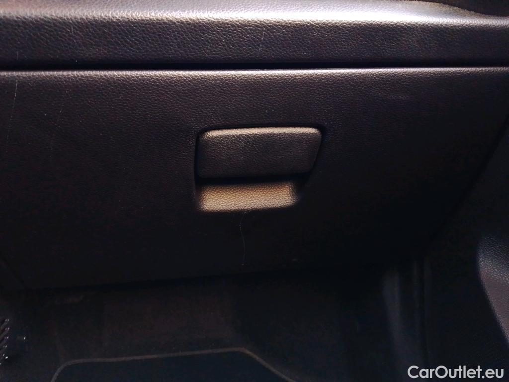  KIA  Picanto KIA  / 2020 / 5P / berlina con portón 1.0 DPi 49kW (67CV) Concept #10