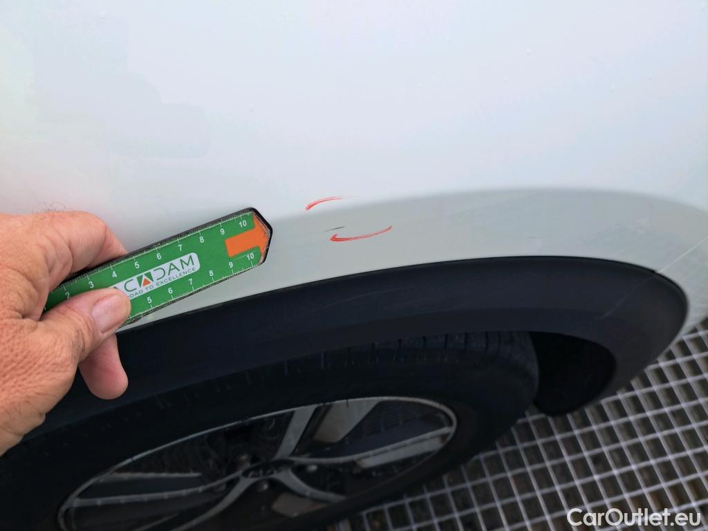  KIA  Niro KIA  / 2019 / 5P / crossover 1.6 GDi HEV 104kW (141CV) Drive #25