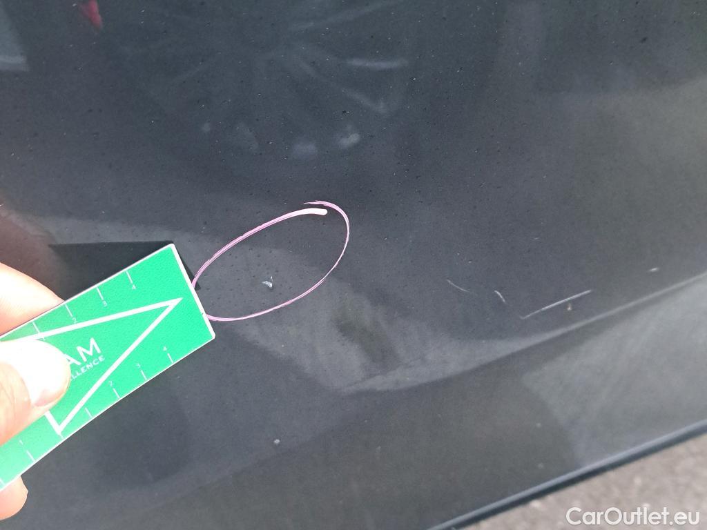  Mercedes  A-Klasse MERCEDES-BENZ Clase A / 2018 / 5P / berlina con portón A 250 e #8