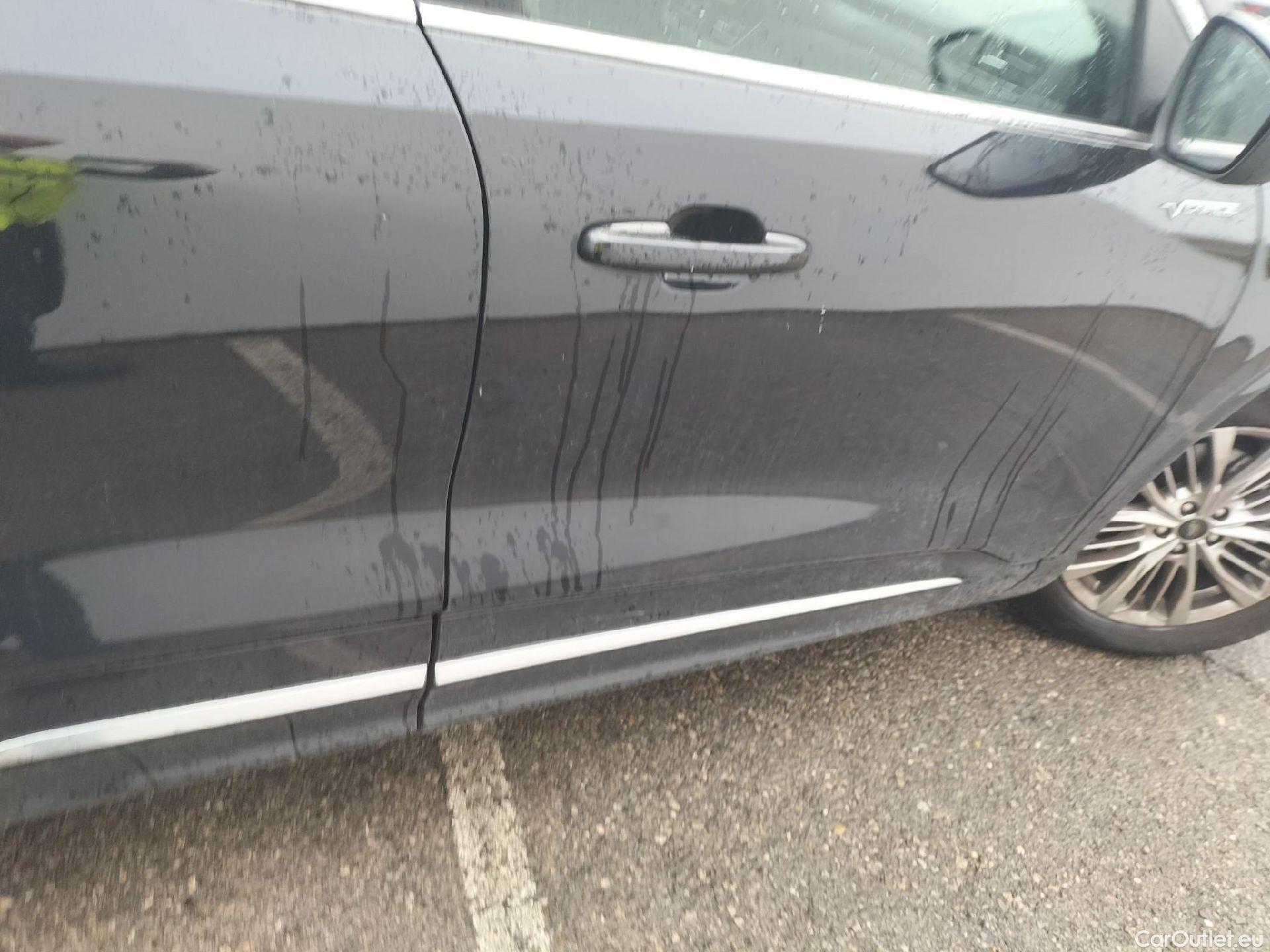  Ford  Kuga  Hybrid Vignale 2.5 190CV ATV E6d #34