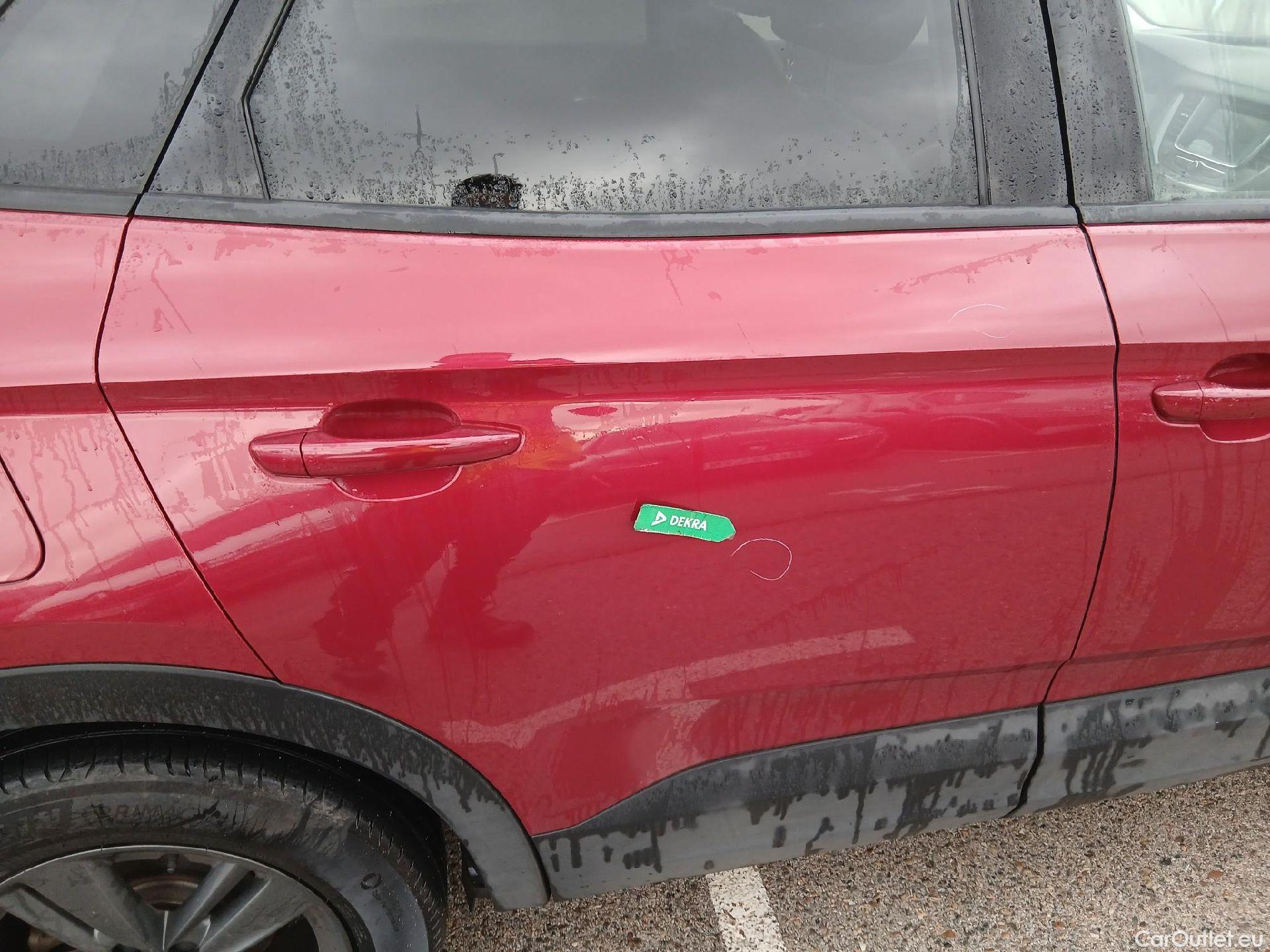  Opel   Grandland X OPEL / 2017 / 5P / todoterreno 1.2 Turbo Design & Tech #19