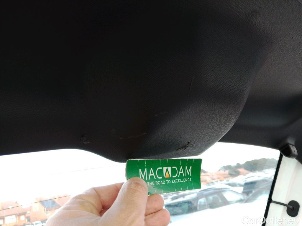  Opel  Corsa OPEL  1.2T XHL 74kW (100CV) Elegance #11