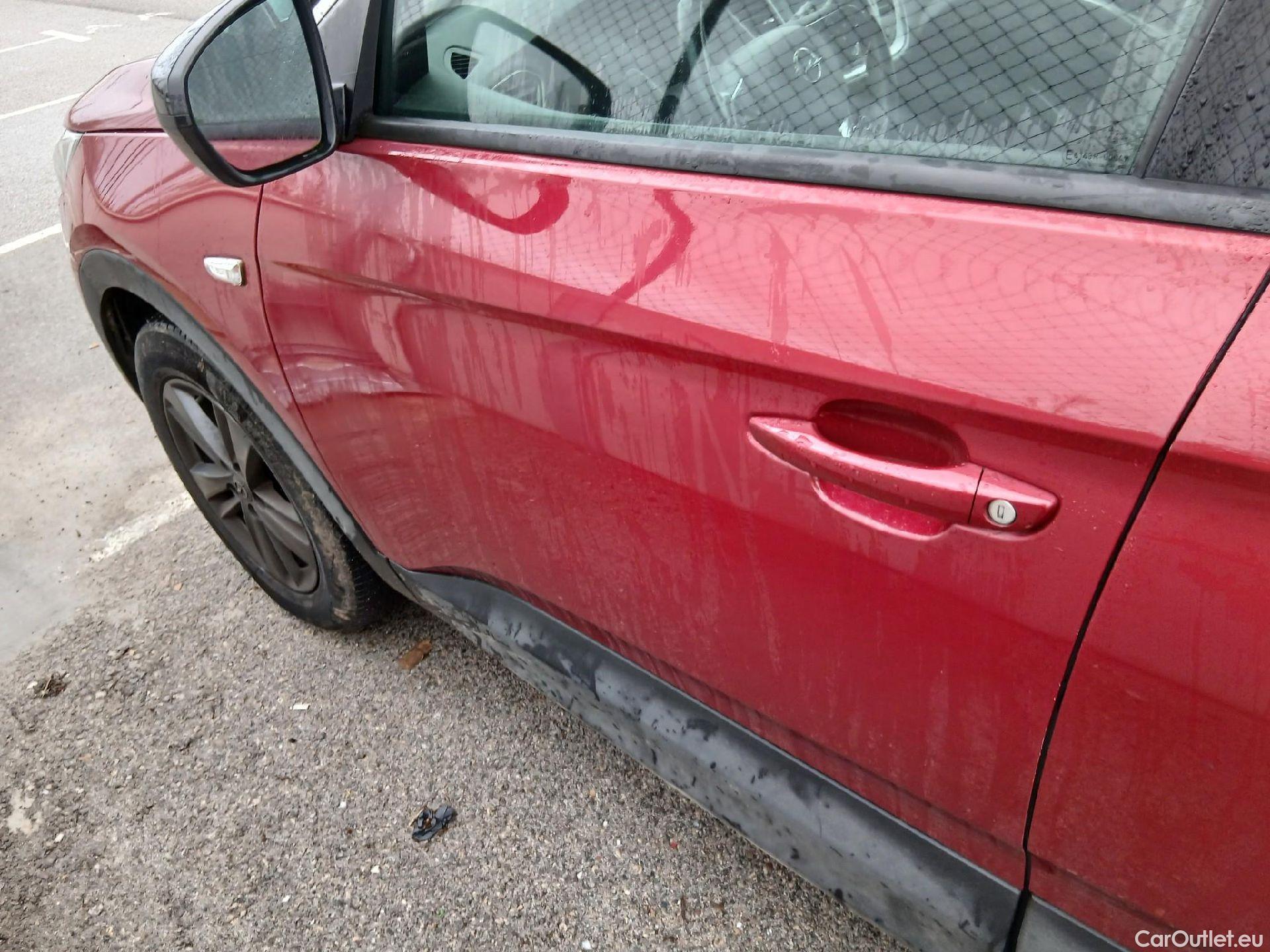  Opel   Grandland X OPEL / 2017 / 5P / todoterreno 1.2 Turbo Design & Tech #6