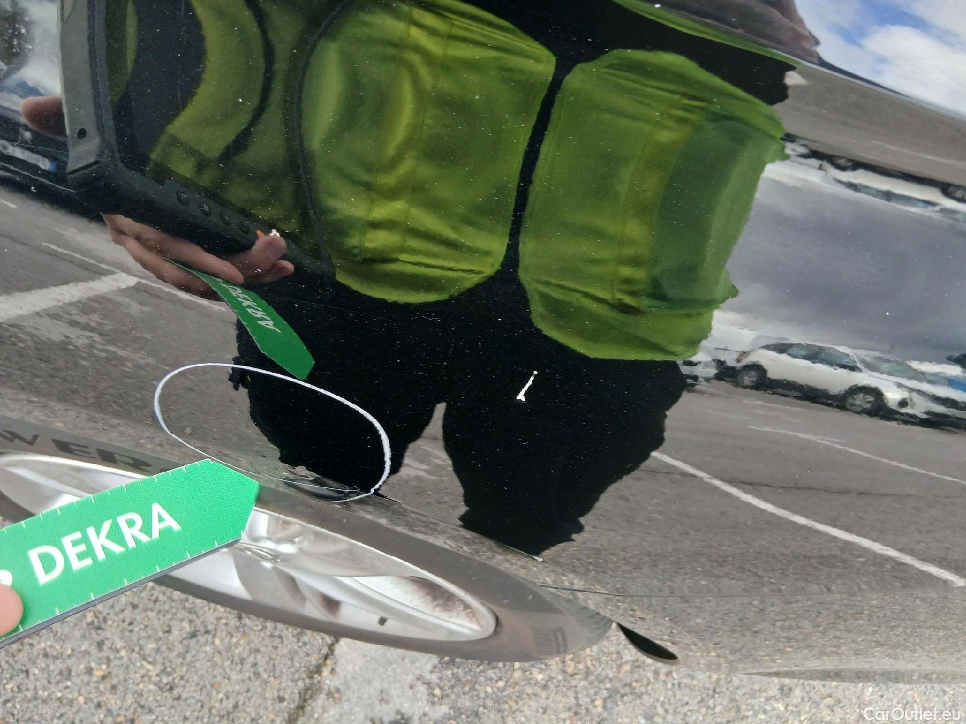  Land Rover  Discovery OPEL Insignia / 2020 / 5P / berlina con portón GS Business 1.5D DVH 130kW AT8 #16