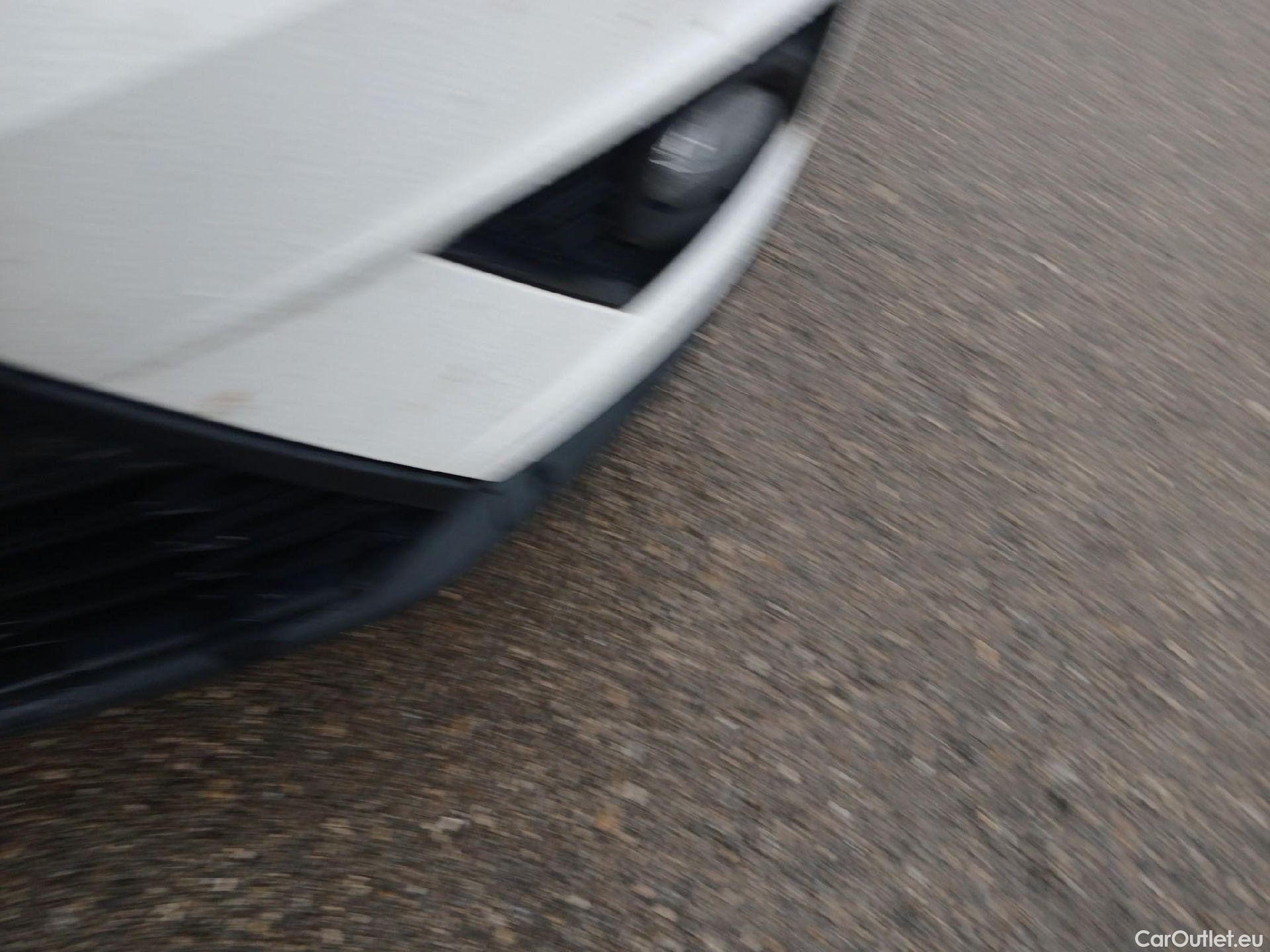  Seat  Arona SEAT  / 2017 / 5P / todoterreno 1.0 TSI 70kW (95CV) Style Edition Eco (CX) #2