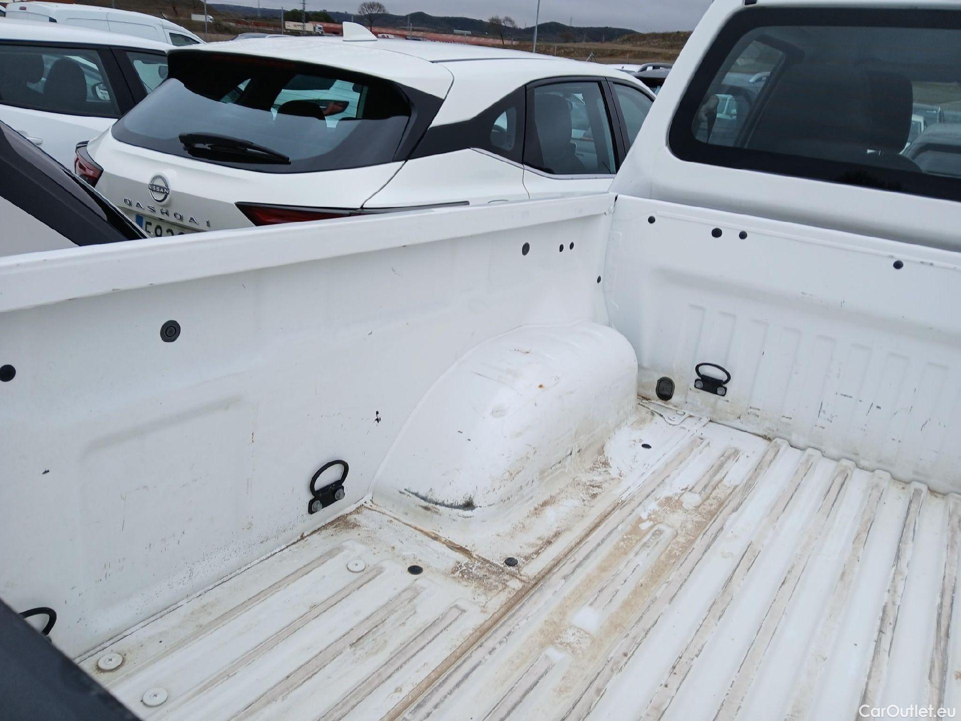  Nissan  Navara NISSAN  / 2015 / 4P / pickup Doble Cab. 2.3dCi 120kW(160CV) Visia #12