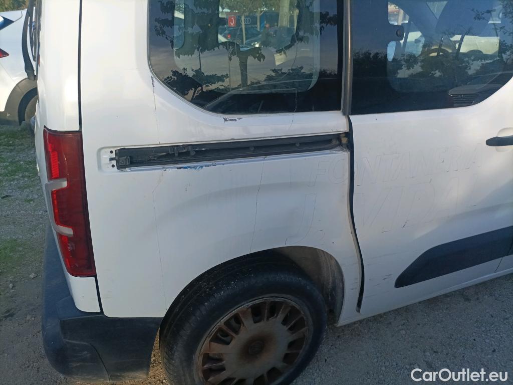  Opel  Combo  Life E Expression 1.5 100CV MT5 E6dT #16