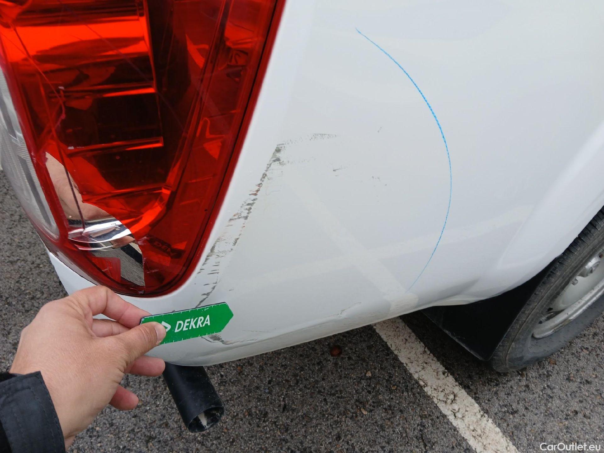  Nissan  Navara NISSAN  / 2015 / 4P / pickup Doble Cab. 2.3dCi 120kW(160CV) Visia #15