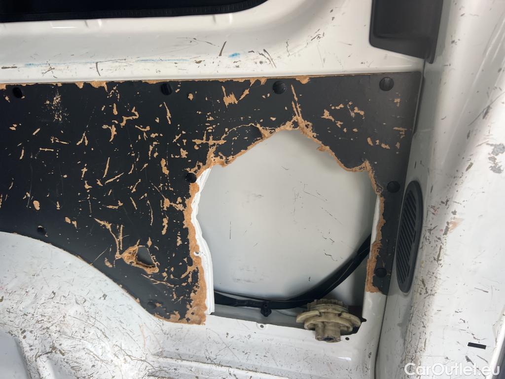  Opel  Vivaro OPEL  / 2019 / 4P / combi 1.5 Diésel 88kW (120CV) L Std Express #8