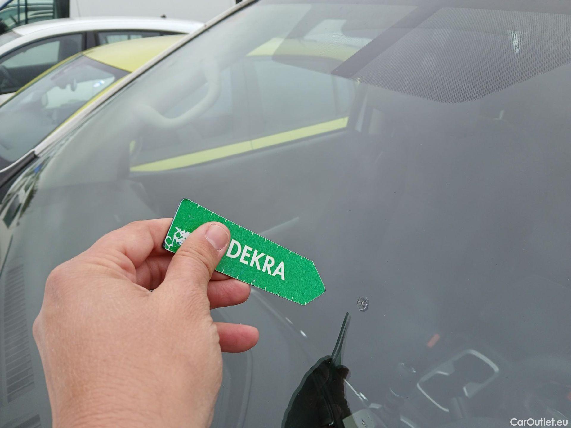  Nissan  Navara NISSAN  / 2015 / 4P / pickup Doble Cab. 2.3dCi 120kW(160CV) Visia #5