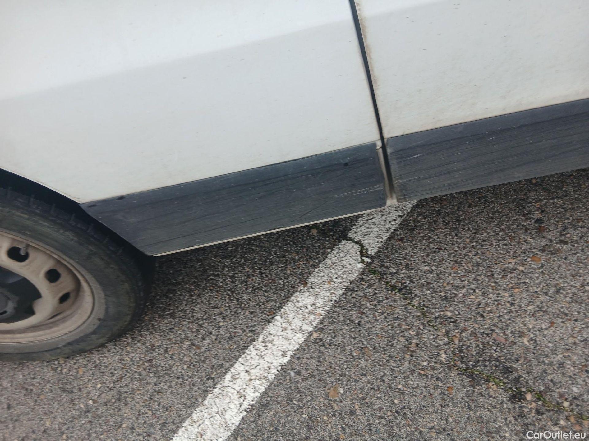  Opel  Vivaro OPEL  VU 4p 2G furgón 1.6 CDTI 115 CV Expression L2 H1 2.9t #34