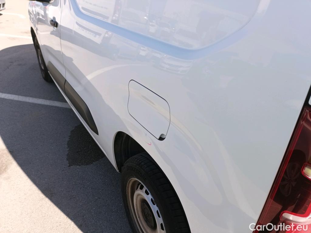  Opel  Combo OPEL  / 2018 / 3P / furgón derivado de turismo 1.5 TD 75kW (100CV) Express L H1 650kg (AC) #29