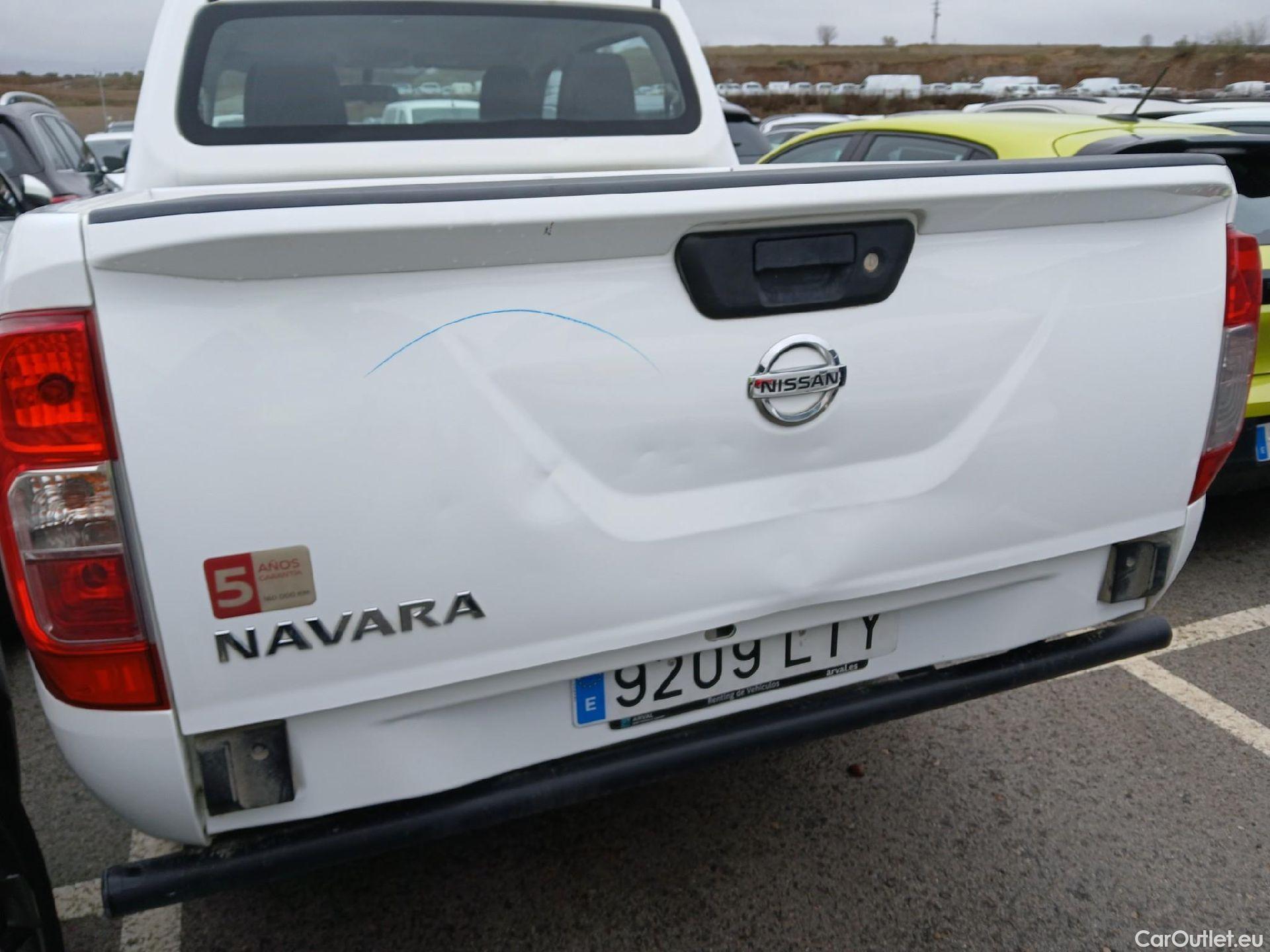  Nissan  Navara NISSAN  / 2015 / 4P / pickup Doble Cab. 2.3dCi 120kW(160CV) Visia #9
