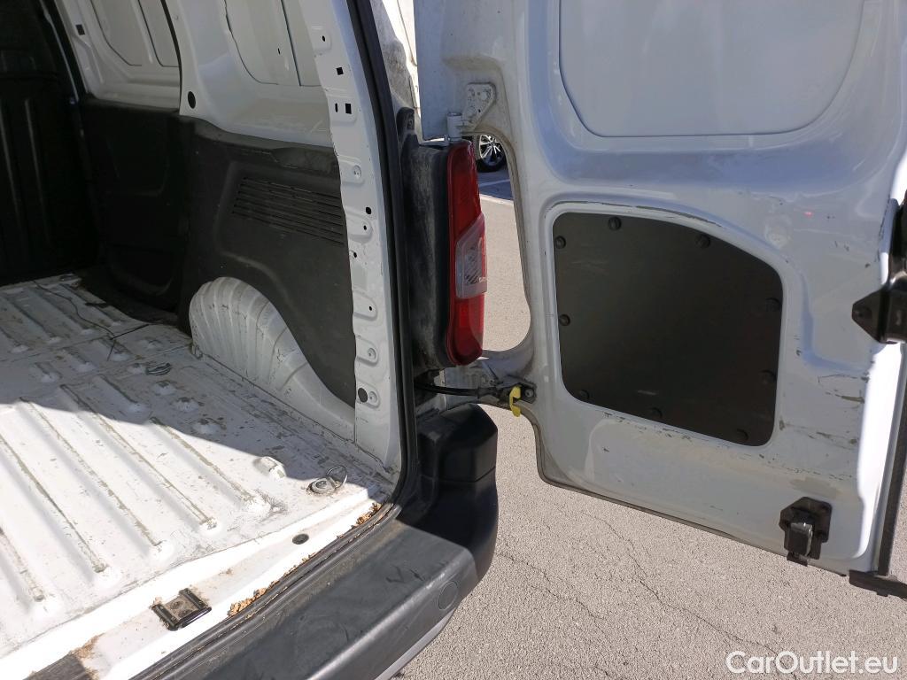  Opel  Combo OPEL  / 2018 / 3P / furgón derivado de turismo 1.5 TD 75kW (100CV) Express L H1 650kg (AC) #7