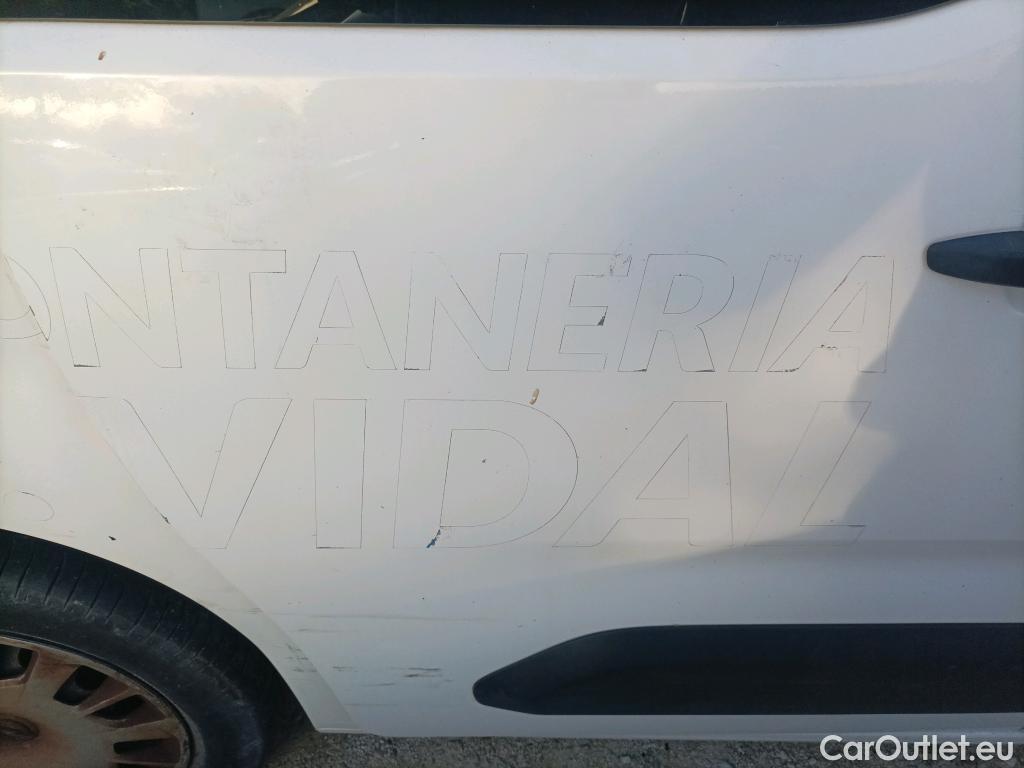  Opel  Combo  Life E Expression 1.5 100CV MT5 E6dT #13