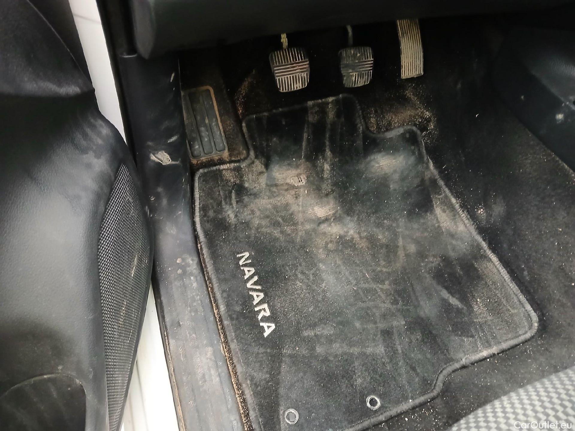  Nissan  Navara NISSAN  / 2015 / 4P / pickup Doble Cab. 2.3dCi 120kW(160CV) Visia #1