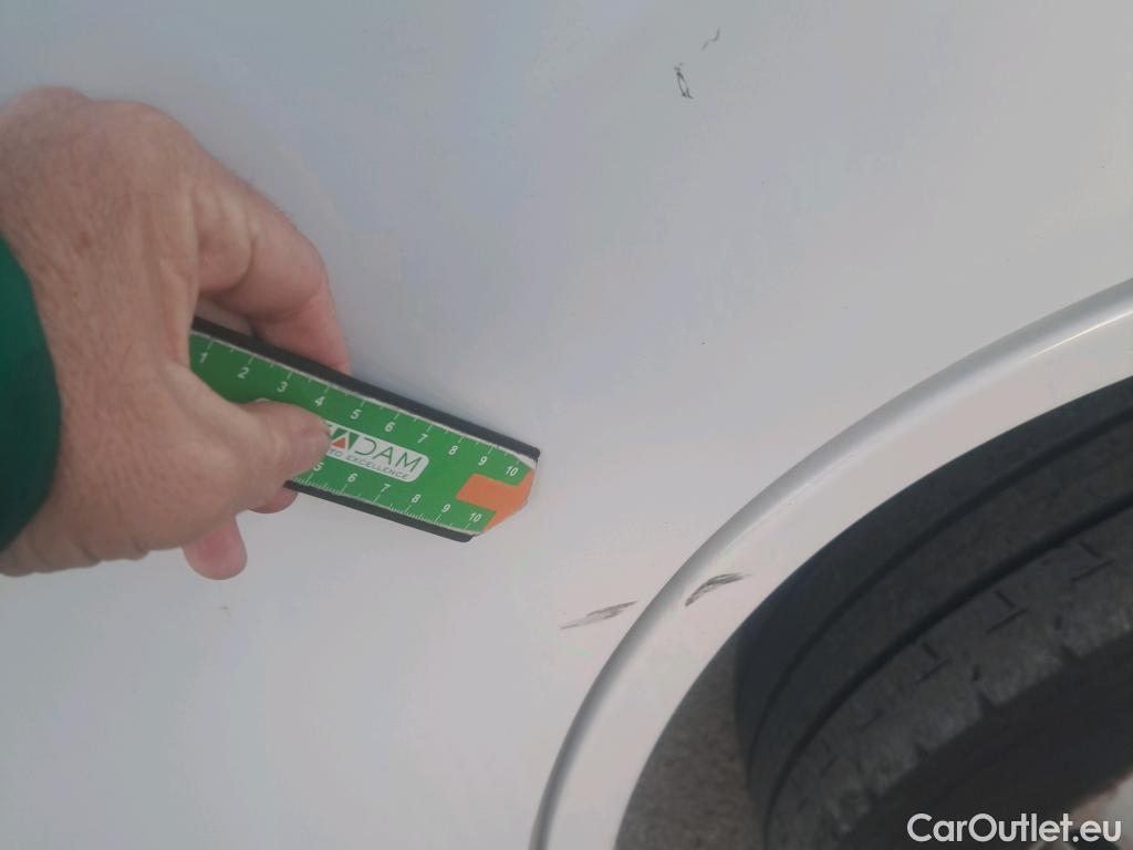  Peugeot  Boxer PEUGEOT  / 2014 / 4P / furgón 333 L2 H1 BHDI 103kW (140CV) S&S 6 V. M (AC) #45