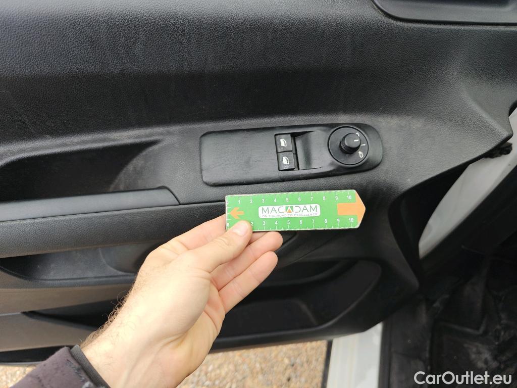  Peugeot  RIFTER PEUGEOT  / 2018 / 4P / combi Access Standard BlueHDi 73kW (AC) #40