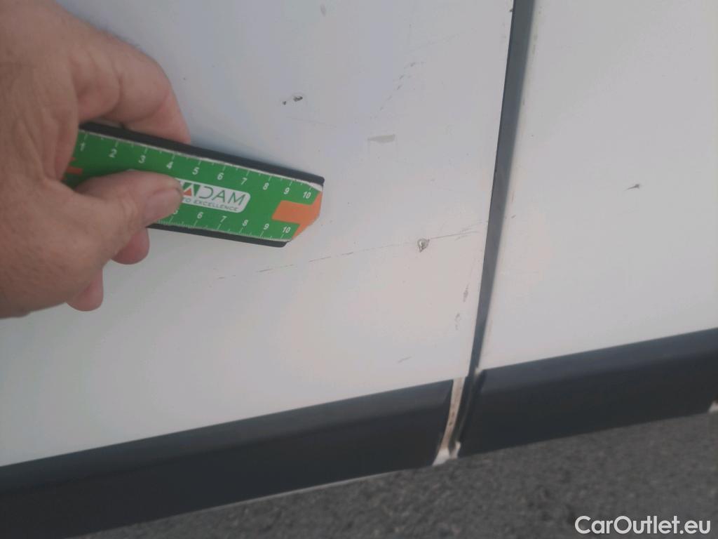  Peugeot  Boxer PEUGEOT  / 2014 / 4P / furgón 333 L2 H1 BHDI 103kW (140CV) S&S 6 V. M (AC) #35