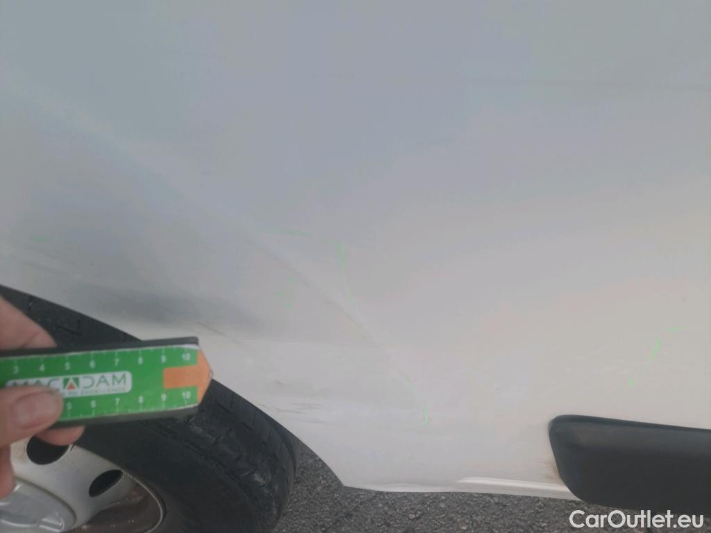  Peugeot  Boxer PEUGEOT  / 2014 / 4P / furgón 333 L2 H1 BHDI 103kW (140CV) S&S 6 V. M (AC) #4