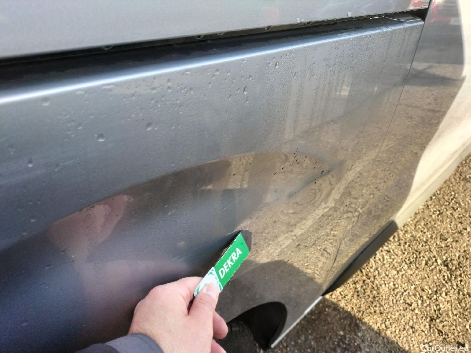  Opel  Vivaro OPEL  / 2019 / 4P / furgón 1.5 Diésel 88kW (120CV) M Std Select #42