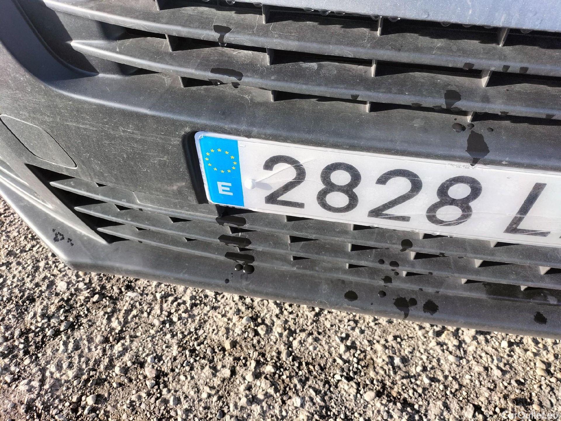  Opel  Vivaro OPEL  / 2019 / 4P / furgón 1.5 Diésel 88kW (120CV) M Std Select #5