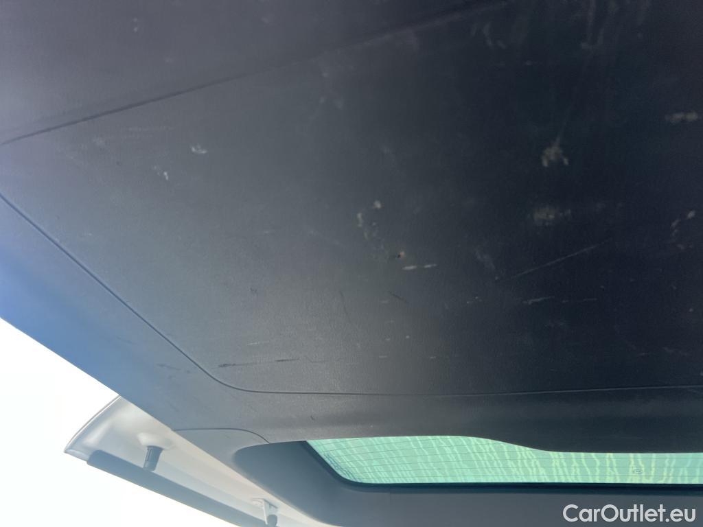  Opel  Vivaro OPEL  / 2019 / 4P / combi 1.5 Diésel 88kW (120CV) L Std Express #36