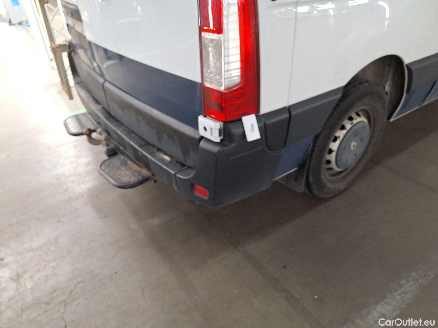  Renault  Master Renault, _ '14, Renault  L2H2 dCi 145 Energy - 3.5T DC G Con #1