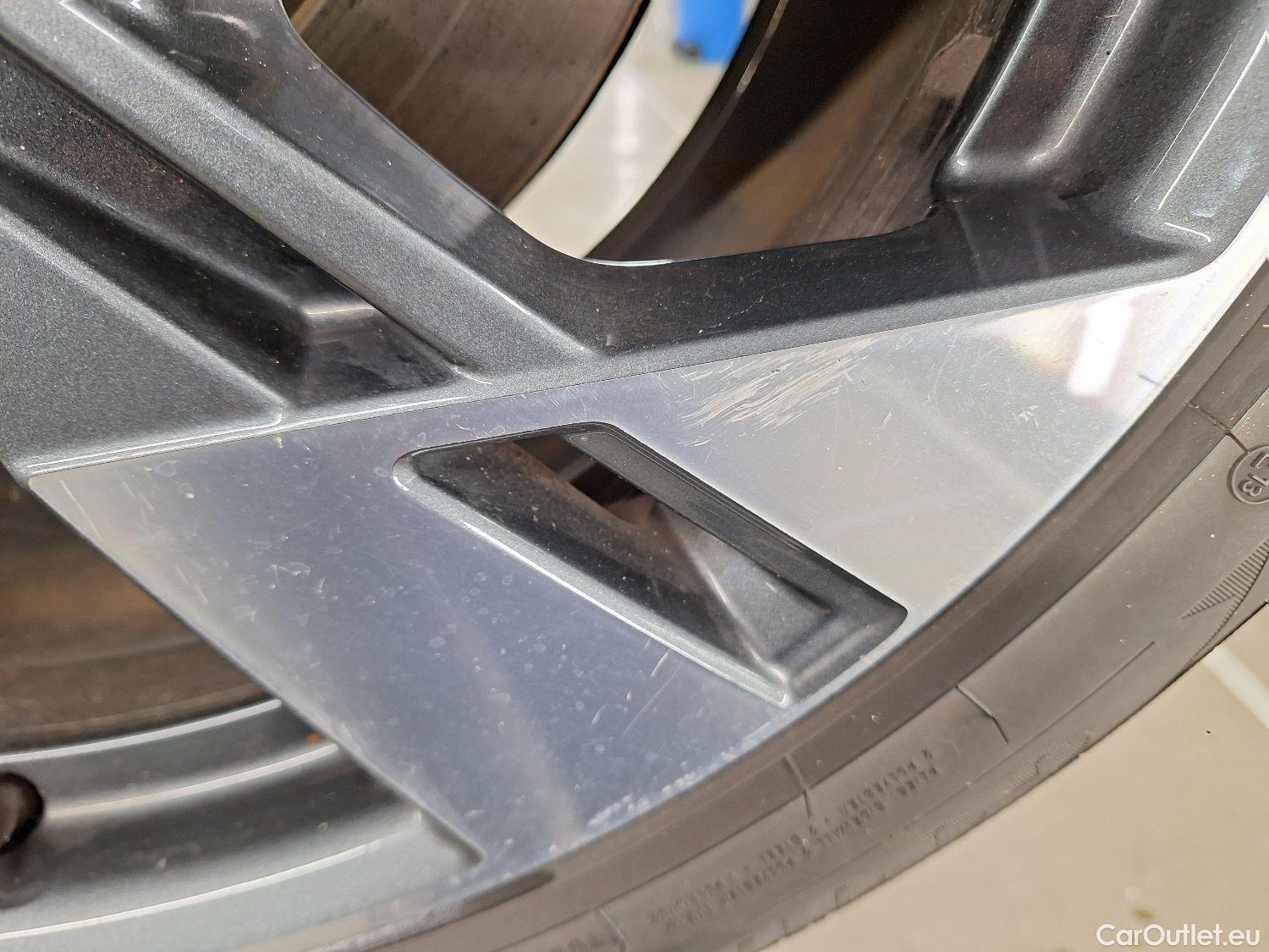  Audi  E-TRON Audi,  SB '19 BEV, Audi  Sportback 50 Quattro S-Line 5d #12