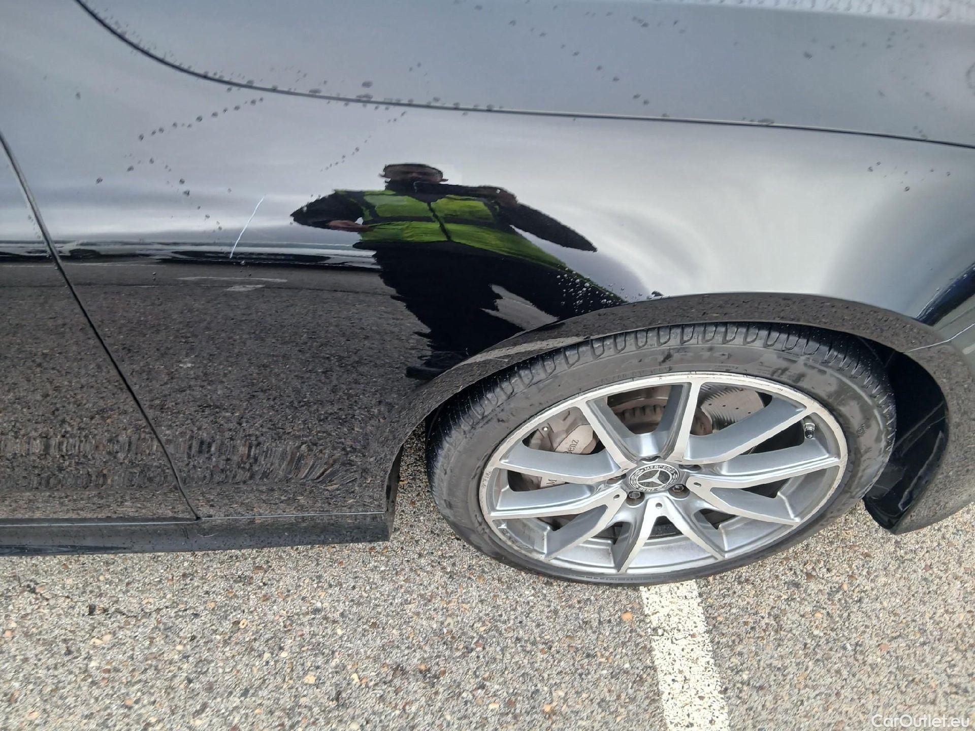  Mercedes  E-Klasse MERCEDES-BENZ Clase E / 2020 / 2P / coupé Coupé E 450 4MATIC #25