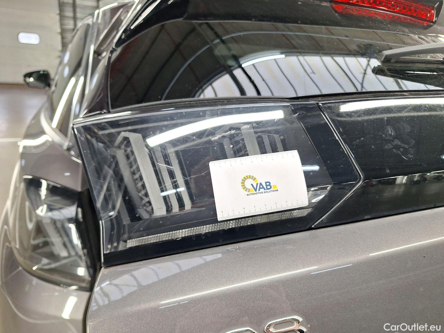  Peugeot  5008 Peugeot,  FL'20, Peugeot  1.5 BlueHDi 96kW S&S EAT8 Allure Pack #33