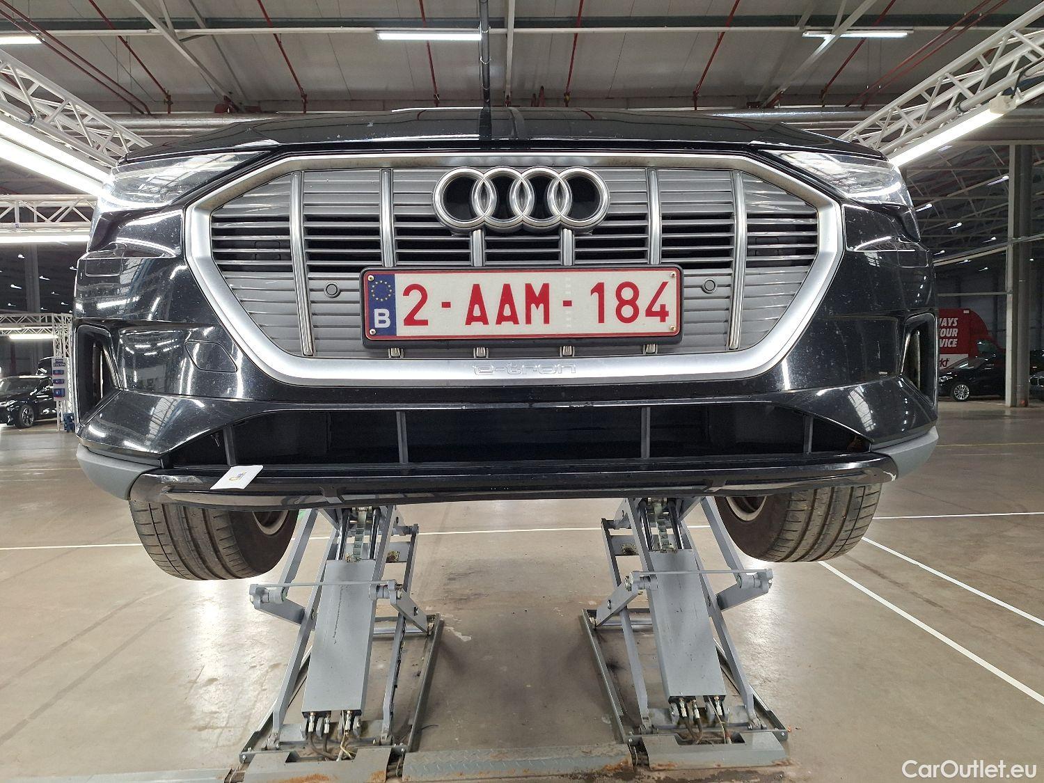  Audi  E-TRON Audi,  '19 BEV, Audi  55 Quattro 5d #1