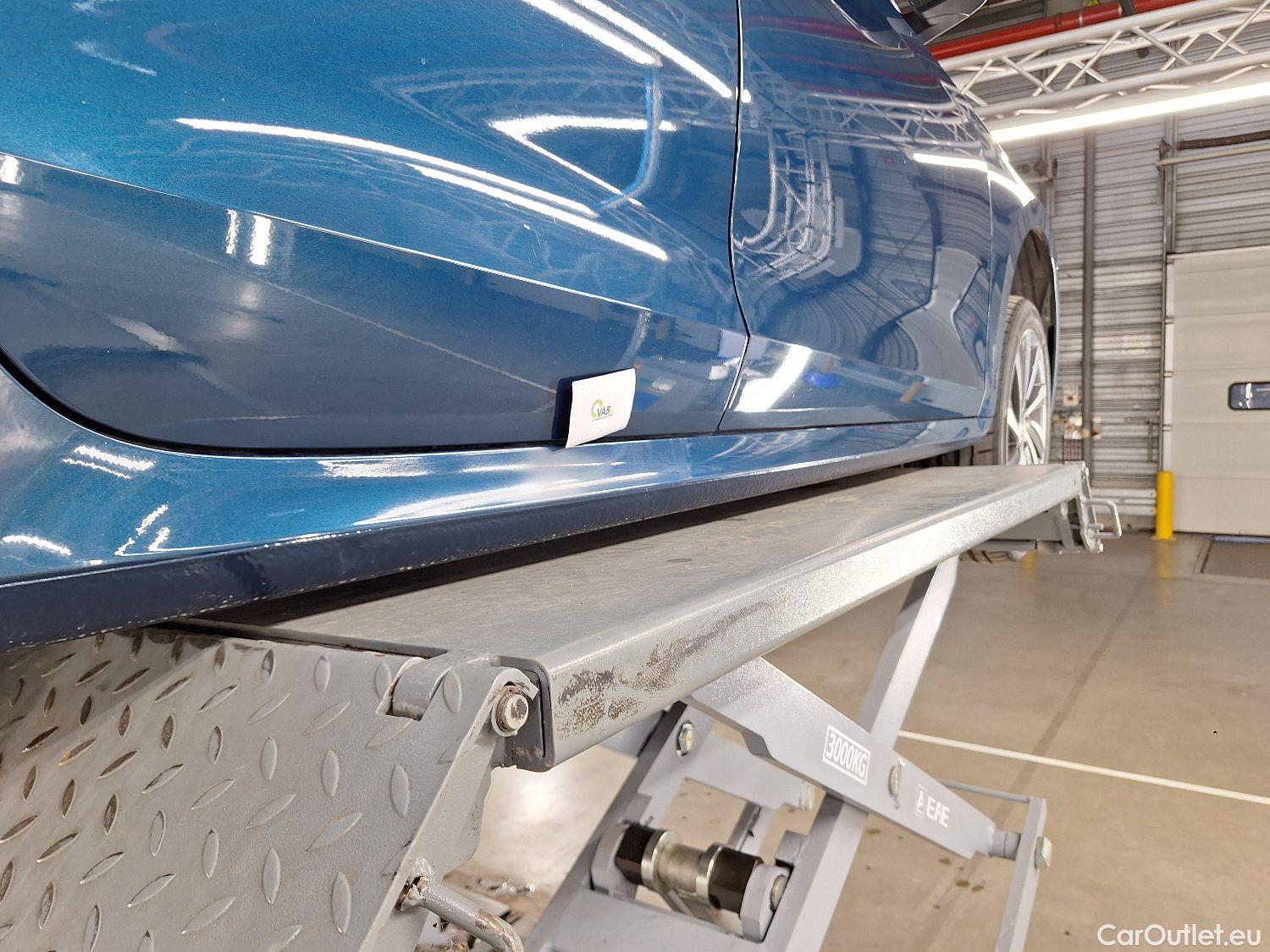  Skoda  Octavia Skoda,  Combi '20, Skoda  Combi 1.5 TSI 110kW Style 5d #4