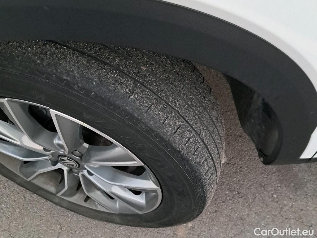  Land Rover  Discovery MG HS / 2023 / 5P / todoterreno 1.5 Turbo GDI Comfort DCT #1