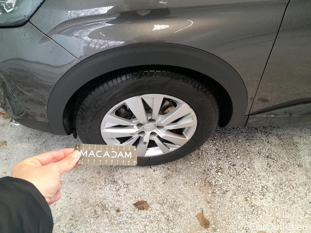  Peugeot  3008 PEUGEOT  / 2020 / 5P / todoterreno 1.5 BlueHDi 96kW (130CV) S&S Active Pack (AC3) #3