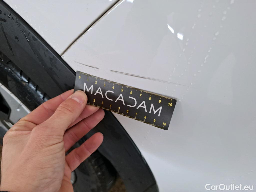  Citroen  C4  Berline Feel Nav Business R 1.5 BlueHDI 110CV BVM6 E6d #39