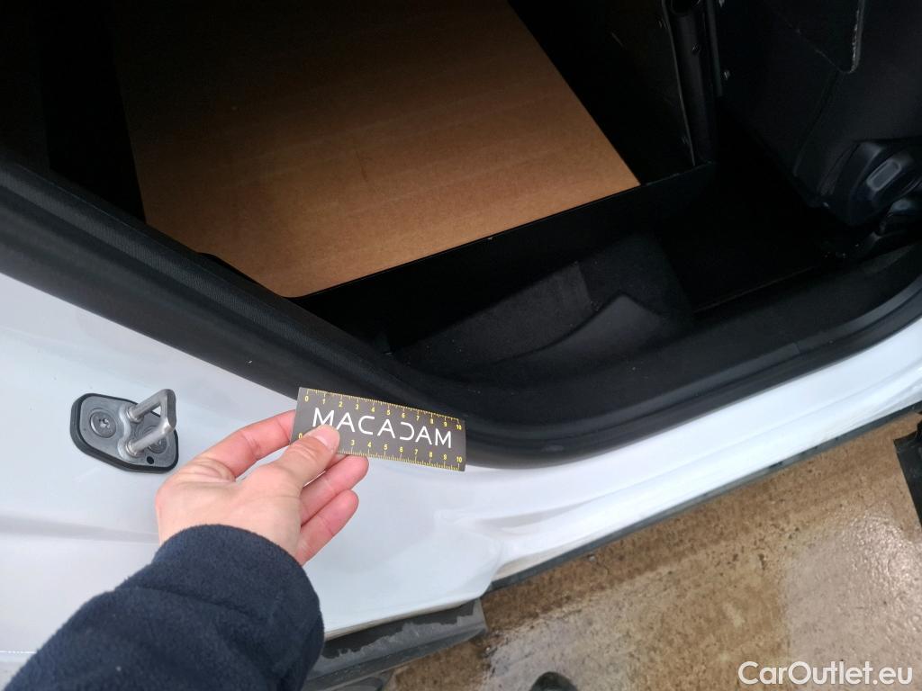  Citroen  C4  Berline Feel Nav Business R 1.5 BlueHDI 110CV BVM6 E6d #8