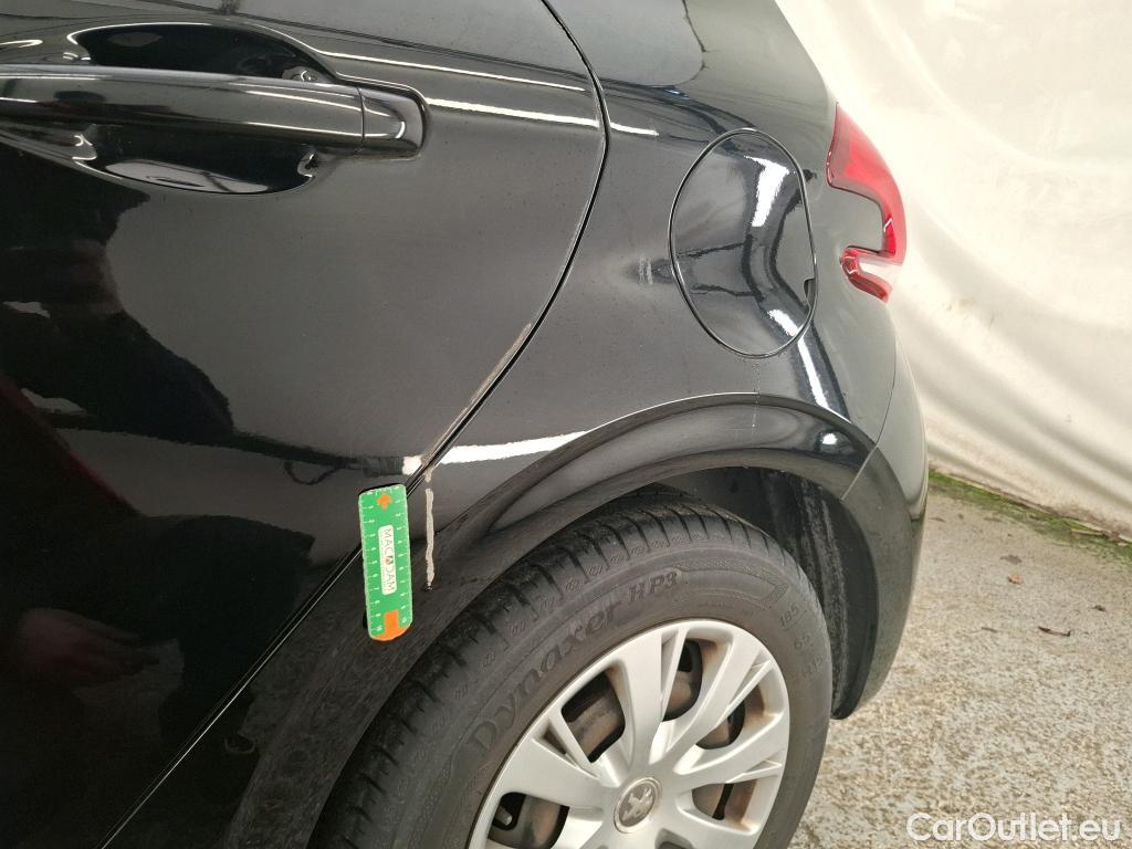  Peugeot  208  Affaire Premium Pack 1.5 HDi 100CV BVM6 E6dT #1