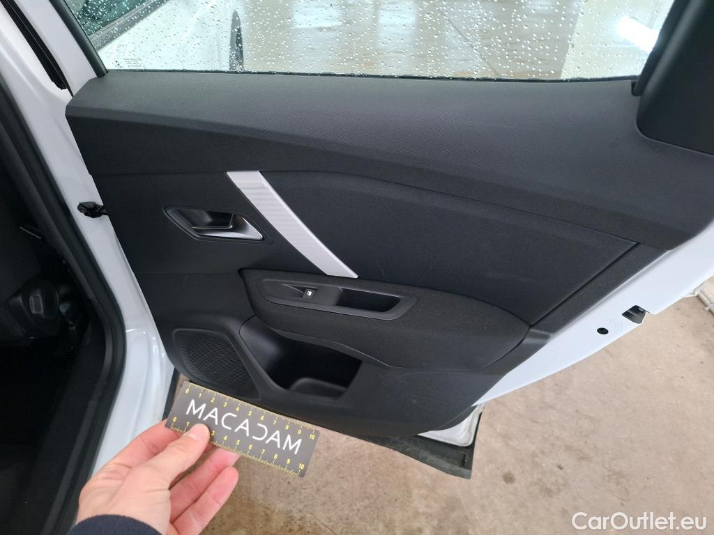  Citroen  C4  Berline Feel Nav Business R 1.5 BlueHDI 110CV BVM6 E6d #4