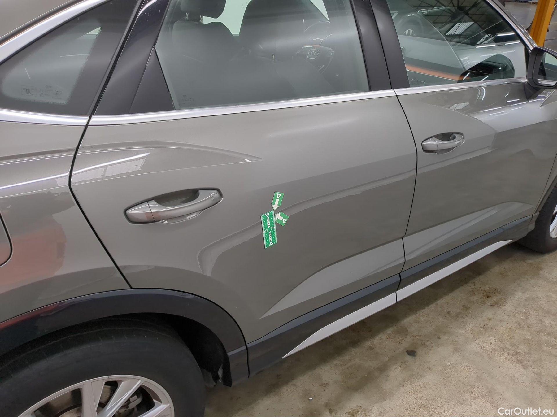  Audi  Q3 AUDI  Sportback / 2019 / 5P / SUV 45 TFSI E 245 S TRONIC S LINE #12