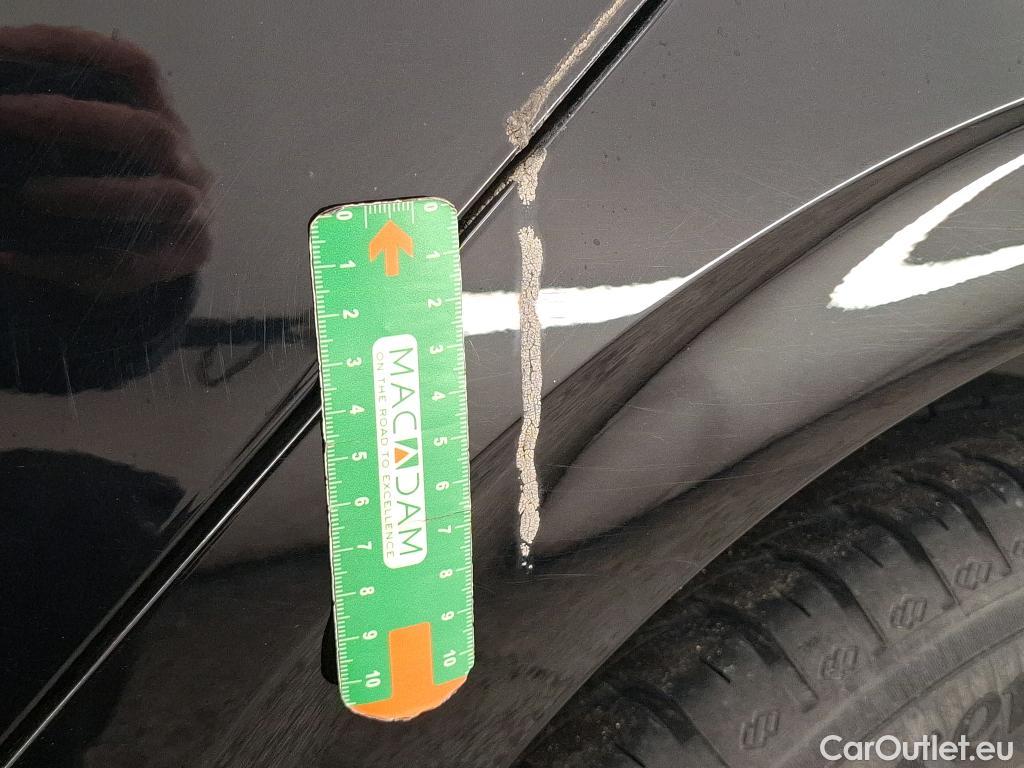  Peugeot  208  Affaire Premium Pack 1.5 HDi 100CV BVM6 E6dT #2