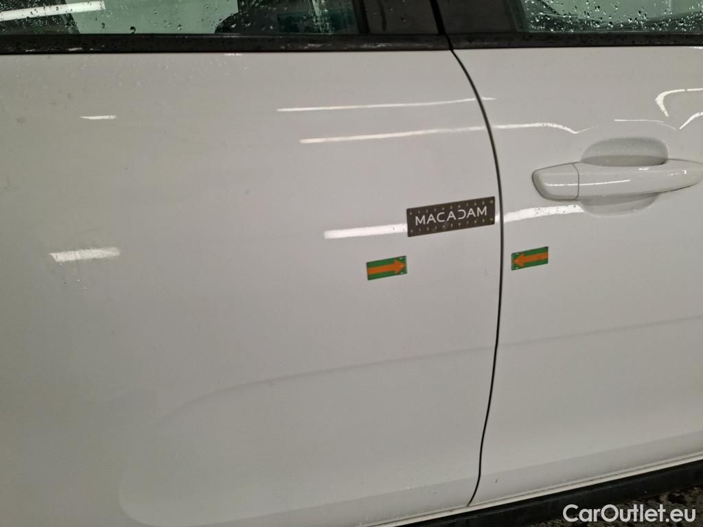  Citroen  C3 CITROEN  5p Berline PureTech 82 BVM Feel Business #8